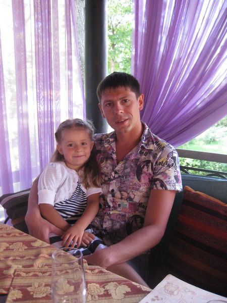 Михаил Антонов