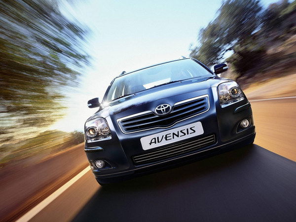 Надир Халилов