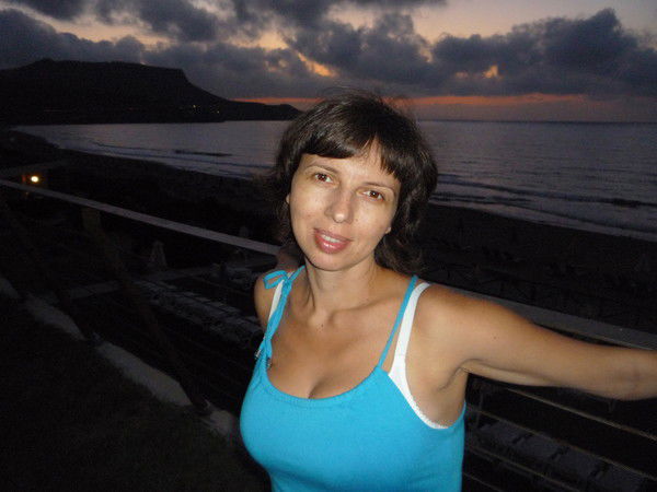 Неля Пономарева