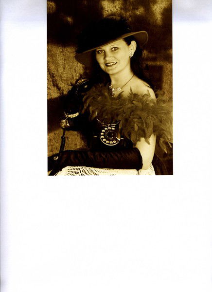 Елена Елена