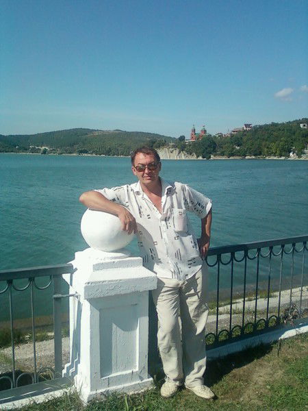 Андрей Коновалов