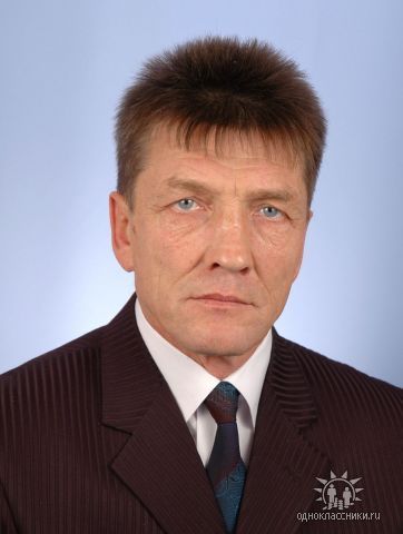 Александр Лезнёв