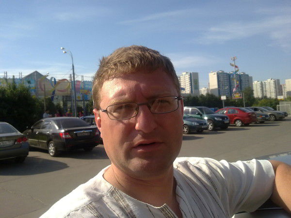 Владимир Новиков