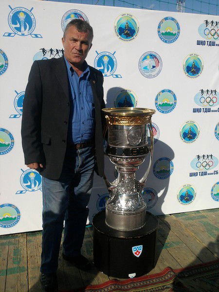 Александр Кузнецов