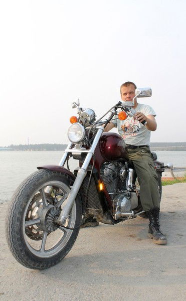 Валера Тархов