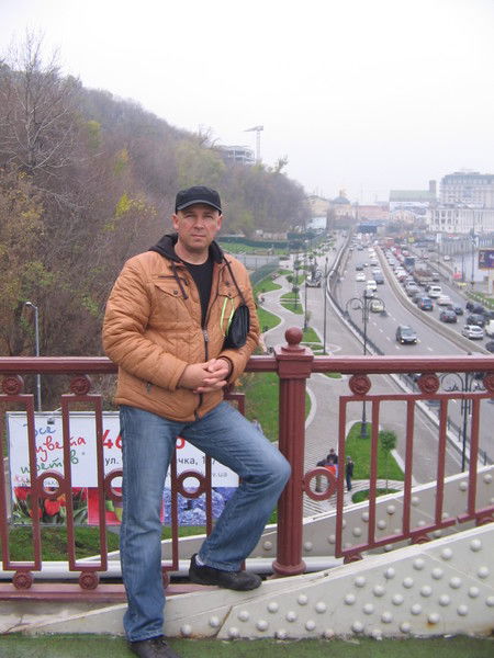 Андрей Буртовой