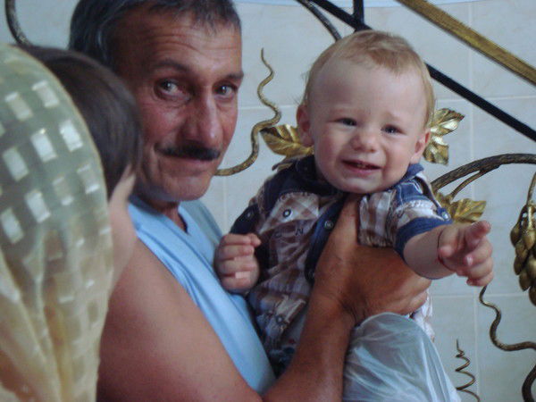 Илья Стоянов