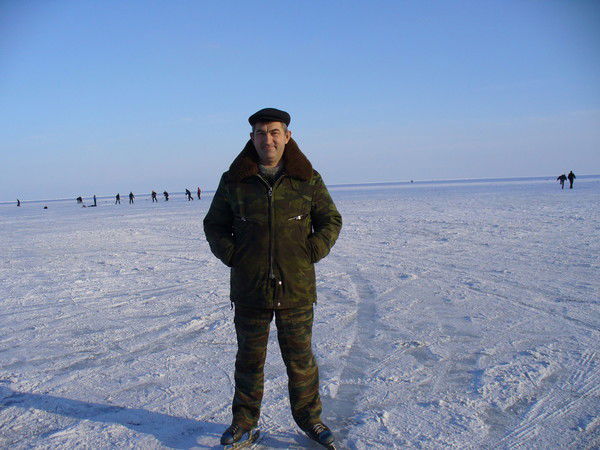 Владимир Антонов