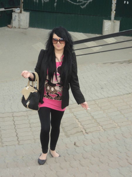 °•??•malen'kayan Pakost'•??°