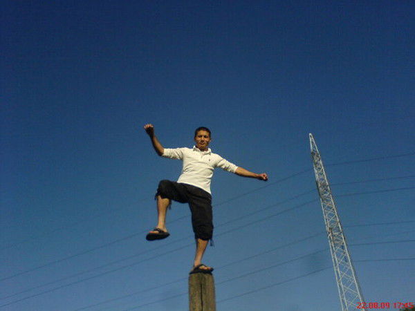 Бурхон Ахмедов