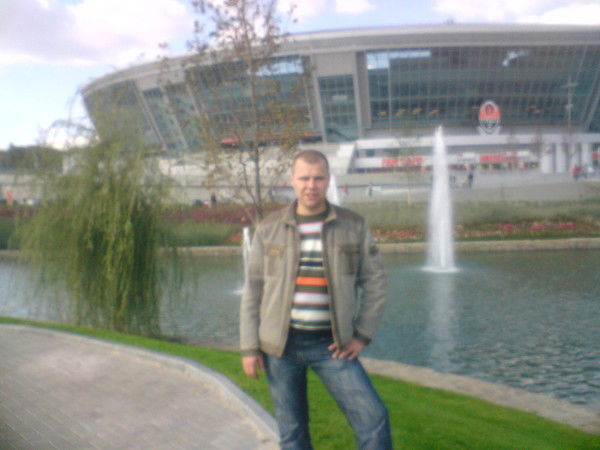 Женя Мирошниченко