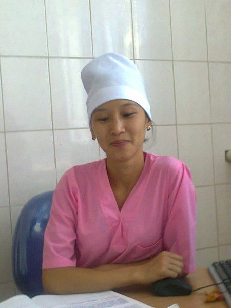 Айнур Макенова