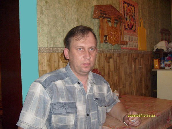 Олег Богданов