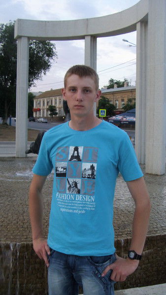 Илья Легенький