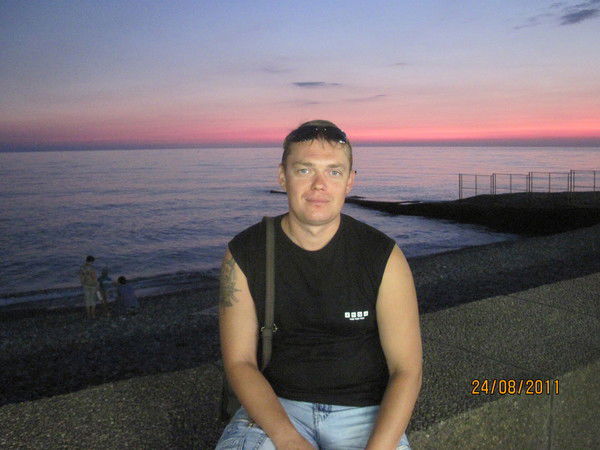 Олег Белобородов