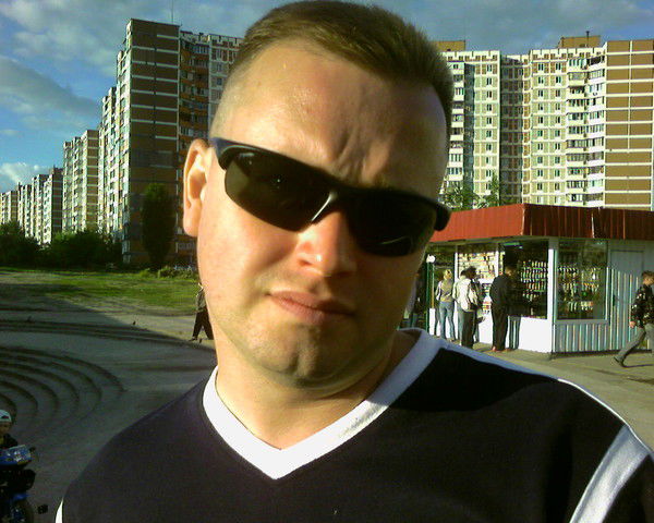 Станислав Тарасенко