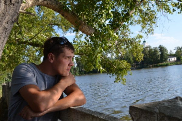 Евгений Колесников