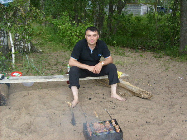 Эльчин Ахундов