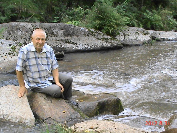 Геннадий Андрианов