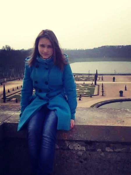 Оля Николаева