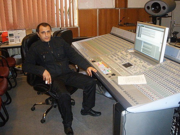 Армен Хуршудян