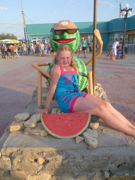 Ксюша Ушакова