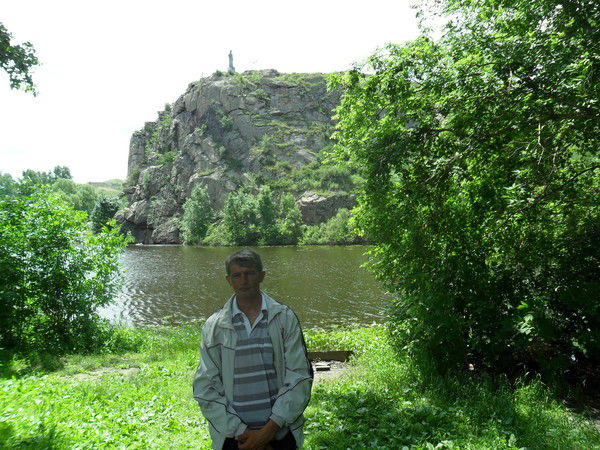 Игорь Непомнящий