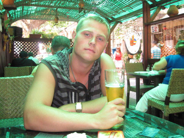 Виктор Юрков