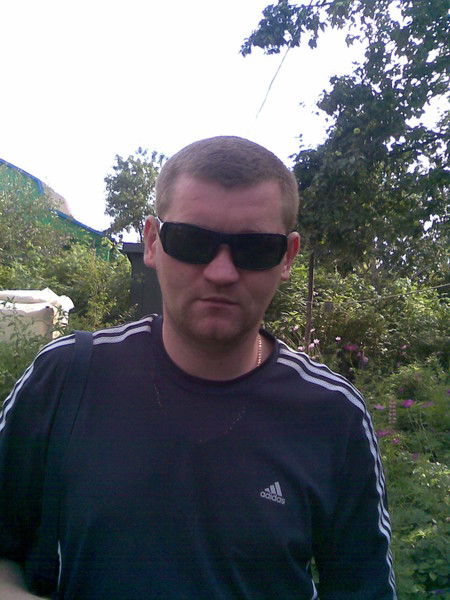 Андрей Манурин