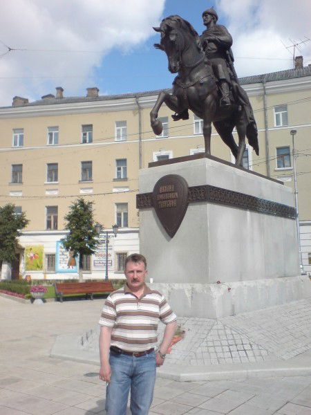 Виктор Ви***