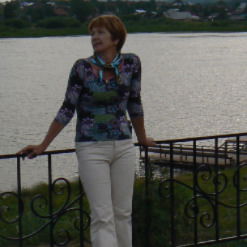 Лена Никитина