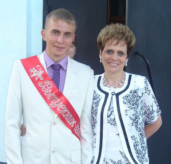 Елена Дмитриенко