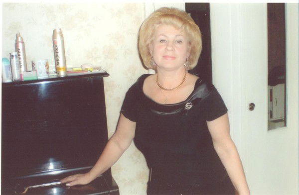 Нона Обласова