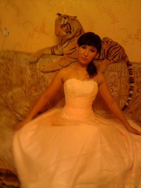 Сания Жугурова (Кенжегаринова)