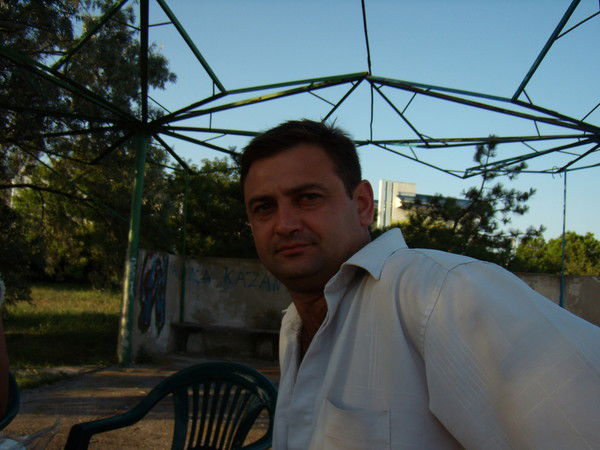 Дмитрий Коваленко