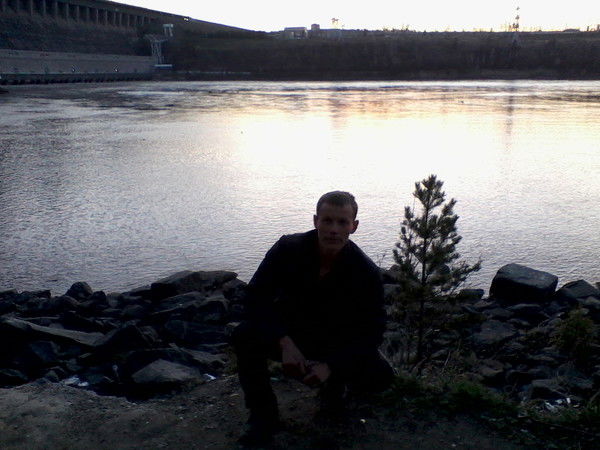 Александр Юначев