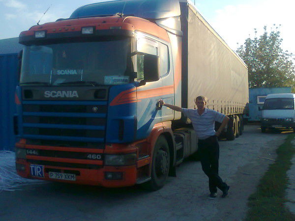 Дмитрий Акимов