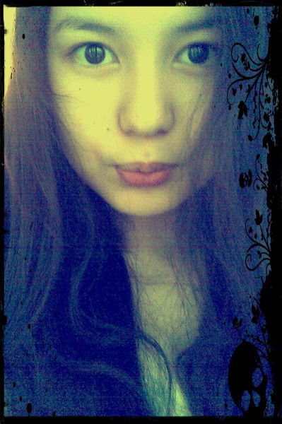 Камила Максут