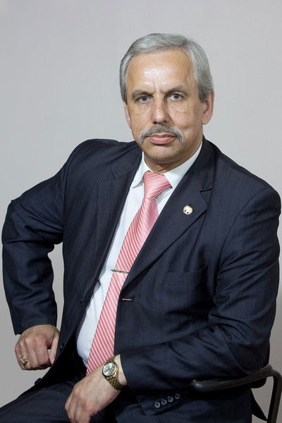 Сергей Елистратов