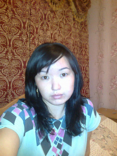 Айнура Демеуова