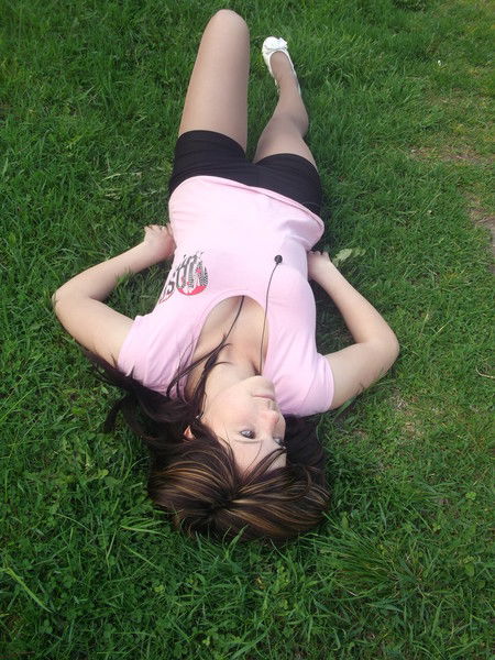 Тонечка Елесина