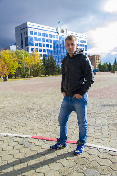 Андрей Броль