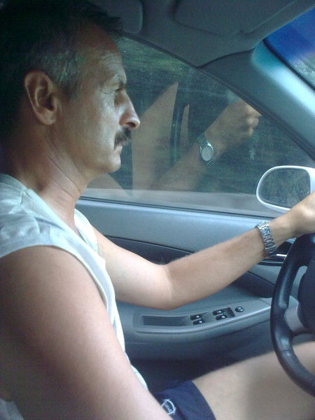 Владимир Антонов