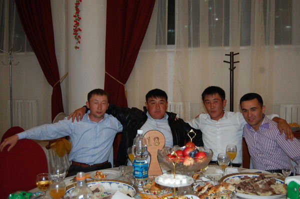 Алмаз Мамедалиев