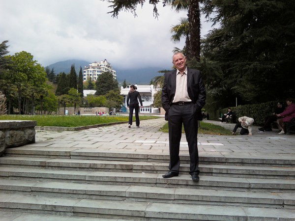 Владимир Ботников