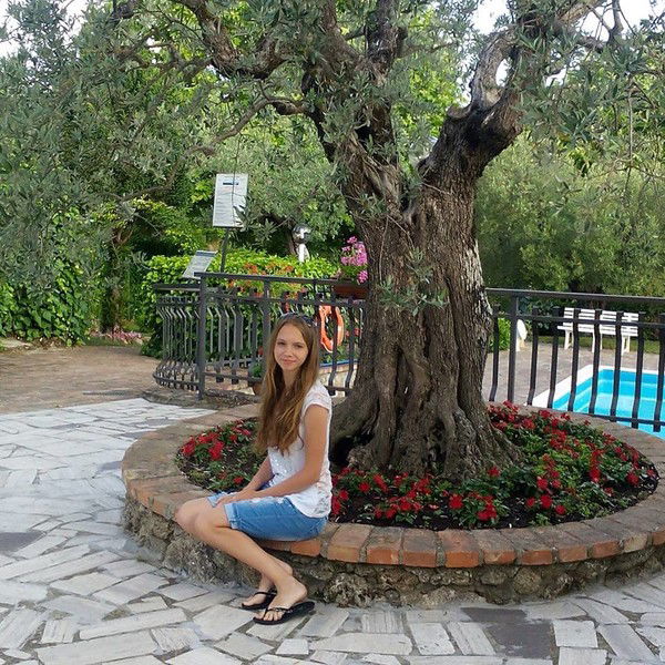 Карина Сницерова