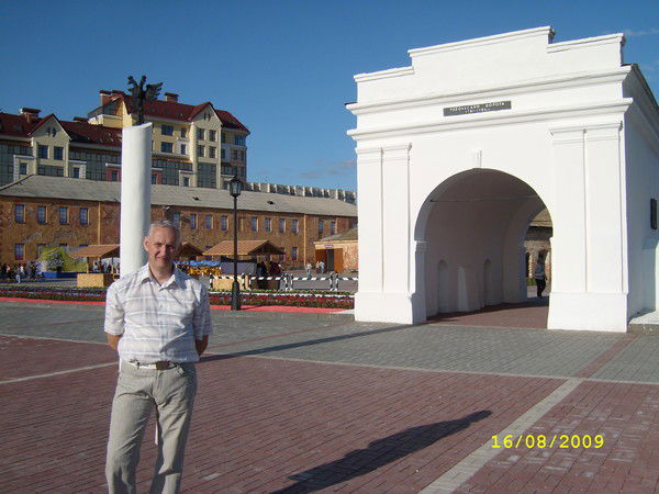 Владимир Гладков