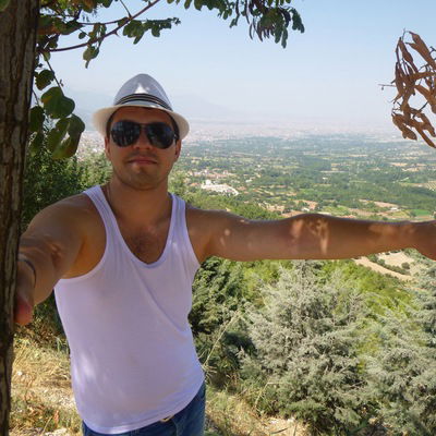 Роман Хорошилов