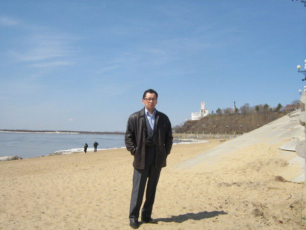 Андрей Емельянов