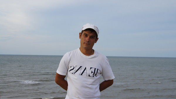 Денис Лабода